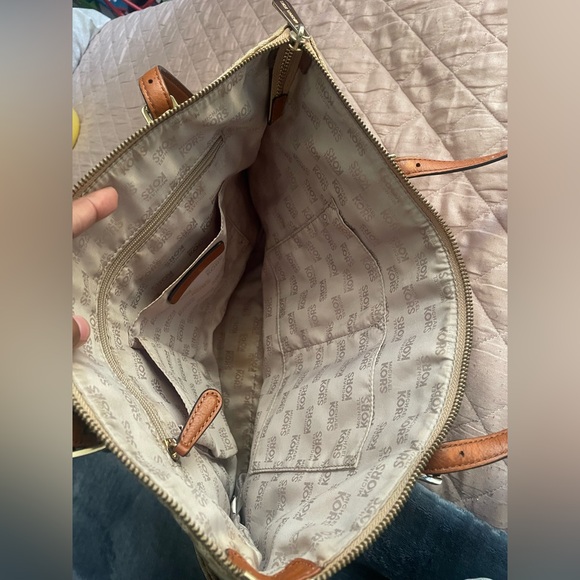 SOLD - Picture 5 of 5